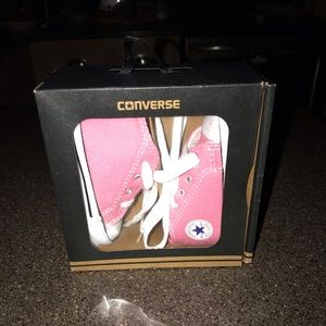 Converse, toddler size 3, new in box, pink